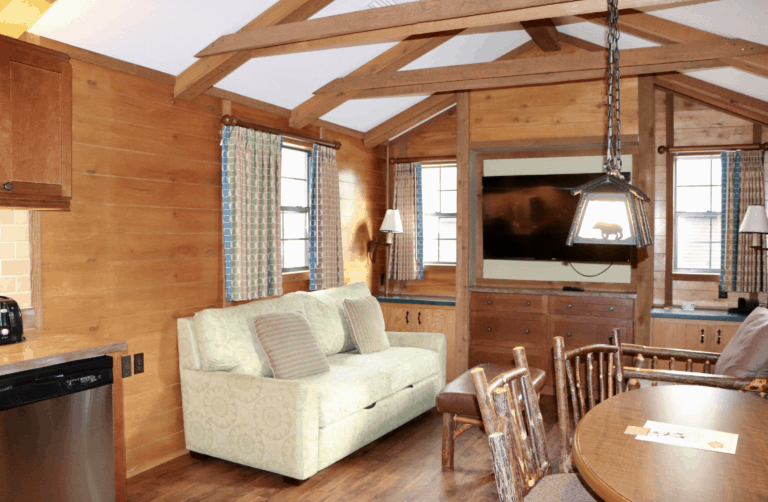 Fort-Wilderness-Living-Room-Space