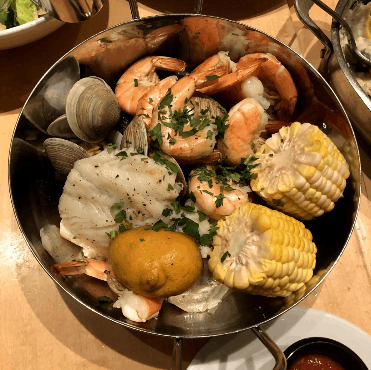 Cape-May-Cafe-Seafood-Bowl