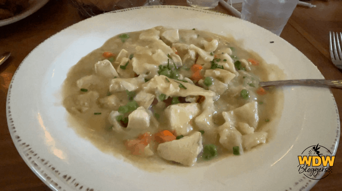 Chef-Art-Smiths-Homecomin-Chicken-and-Dumpling-Soup